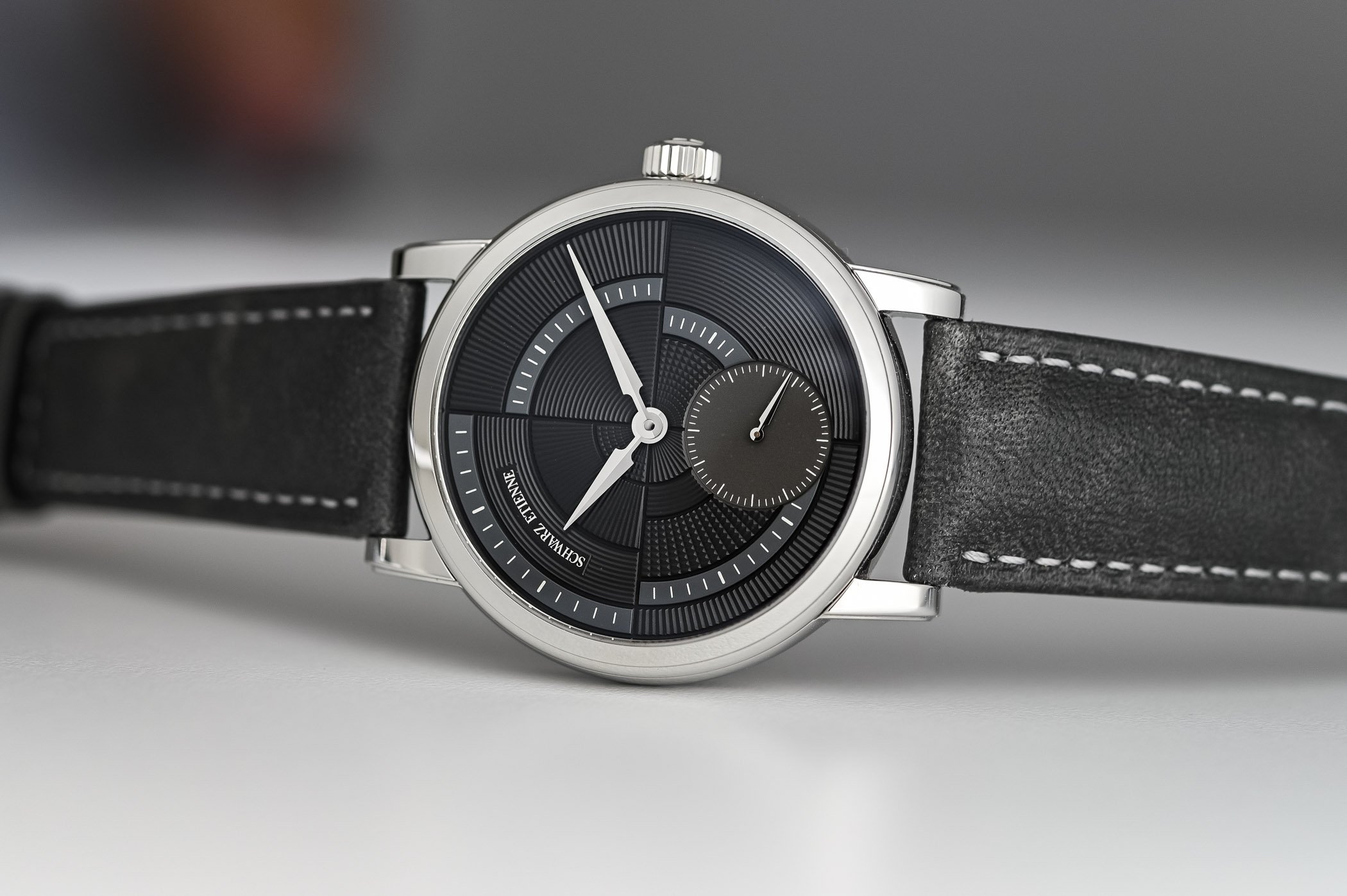 The new Schwarz Etienne Geometry Black The new Schwarz Etienne Geometry Black