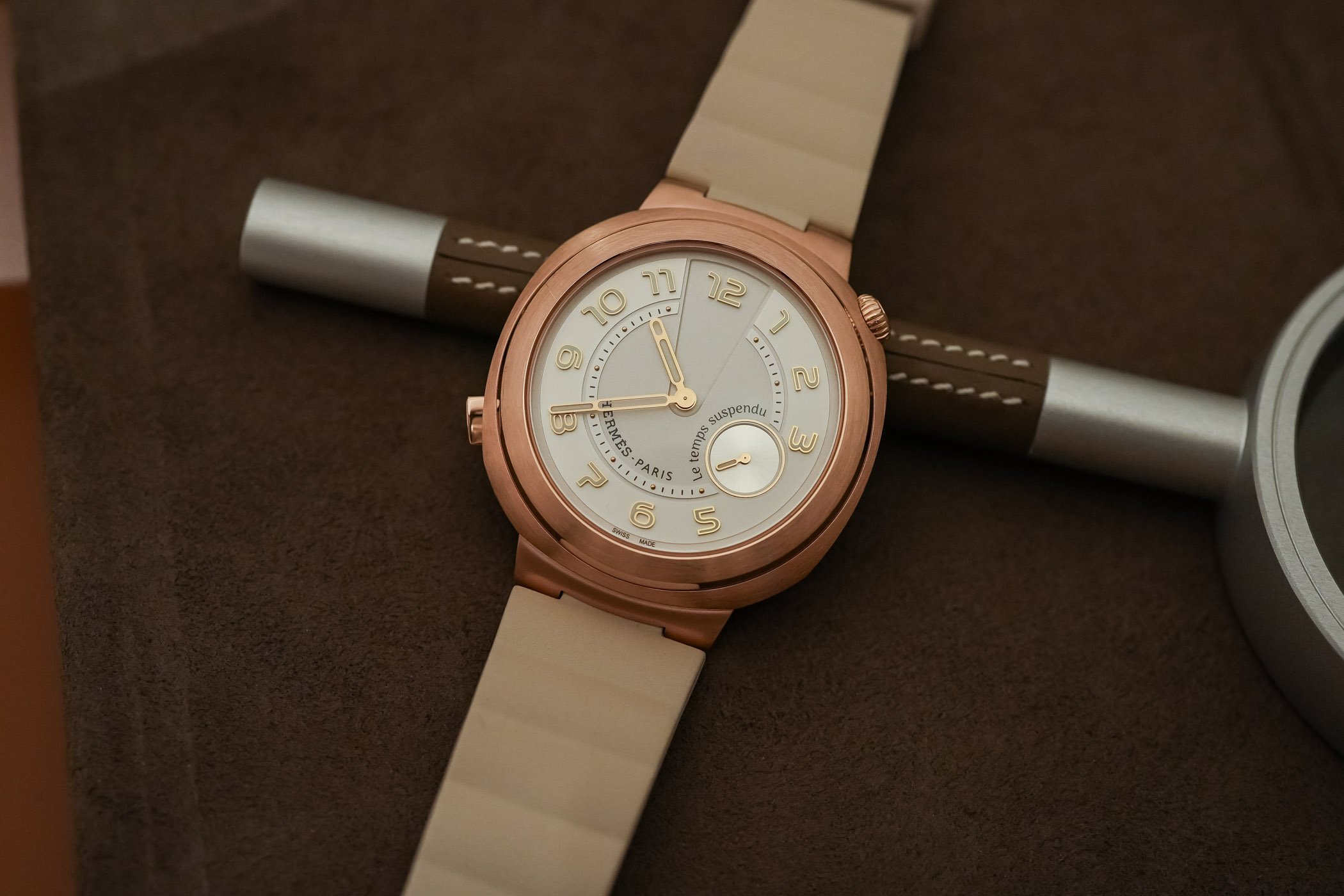 The New Hermès Cut Le temps Suspendu The New Hermès Cut Le temps Suspendu