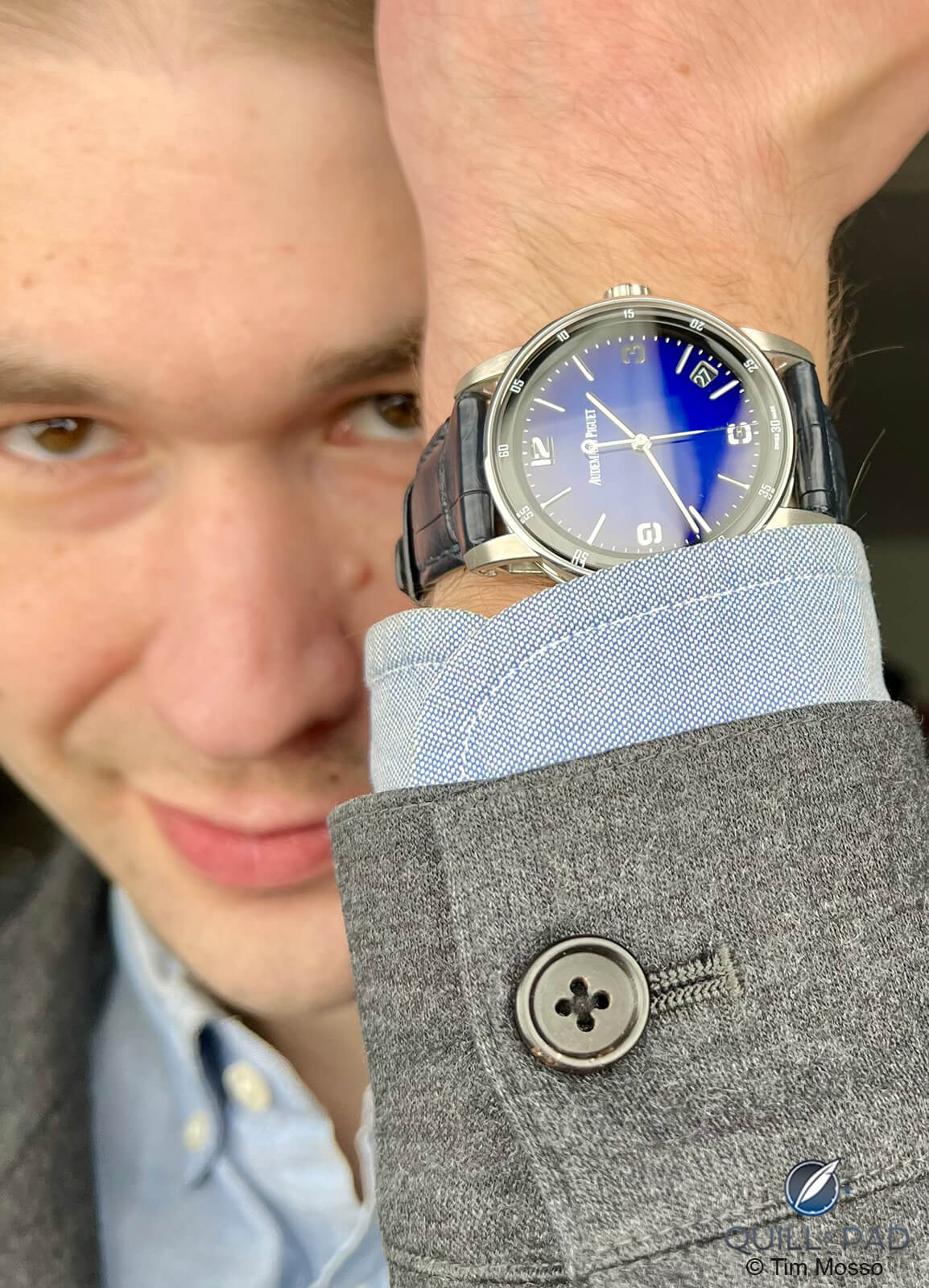 Audemars Piguet Code 11.59 Bolshoi Reviewed by Time Mosso: the Blue Fired-Enamel Dial is a Game Changer Audemars Piguet Code 11.59 Bolshoi Reviewed by Time Mosso: the Blue Fired-Enamel Dial is a Game Changer