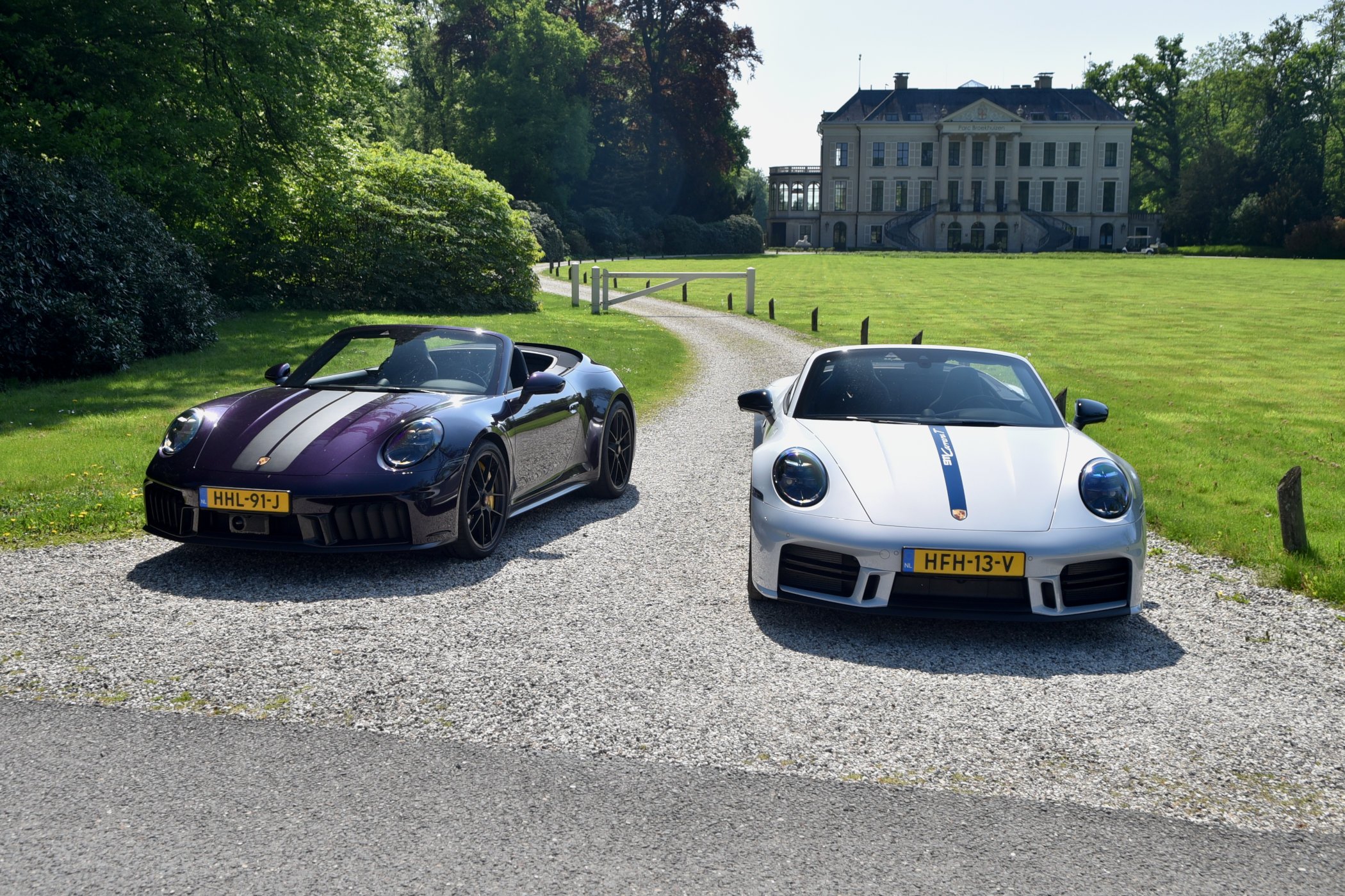 The Porsche 911 T Versus 911 GTS The Porsche 911 T Versus 911 GTS