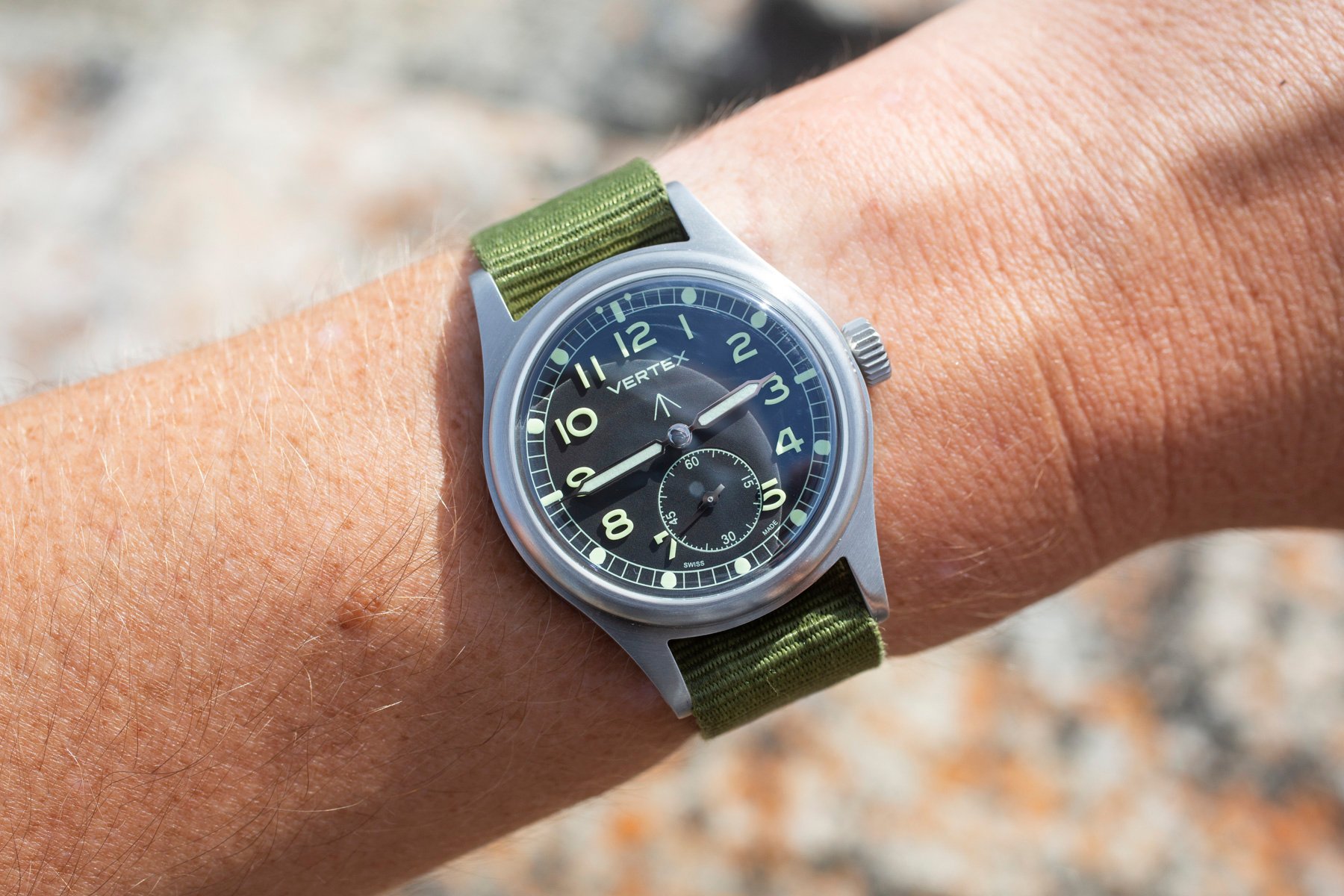 【F】Hands-On With The Vertex M36 【F】Hands-On With The Vertex M36