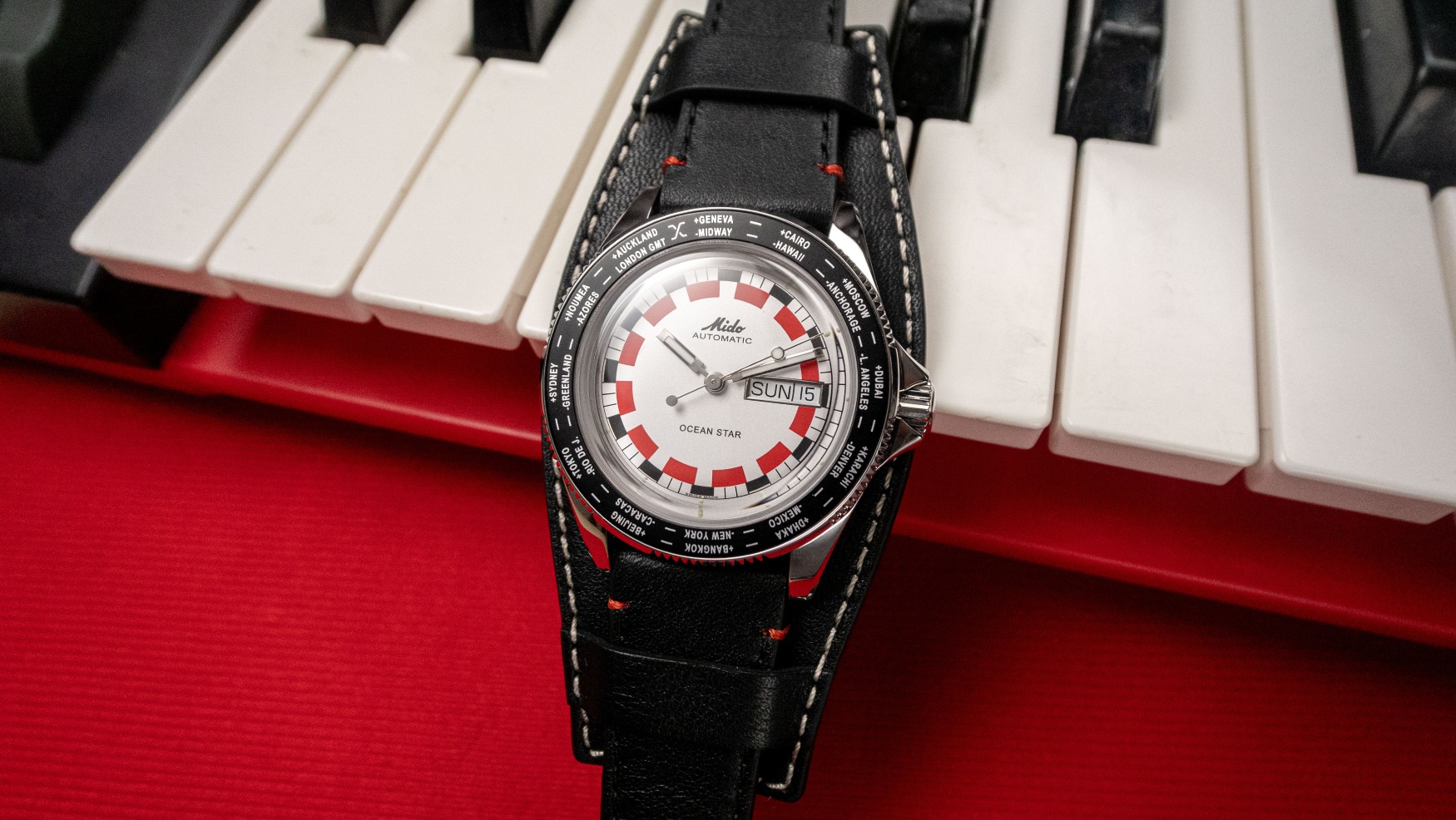 Mido Ocean Star Worldtimer | HANDS ON